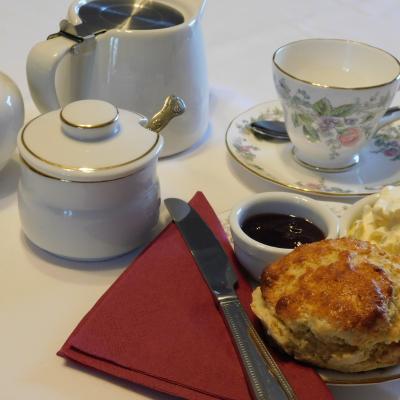 Cream tea on arrival